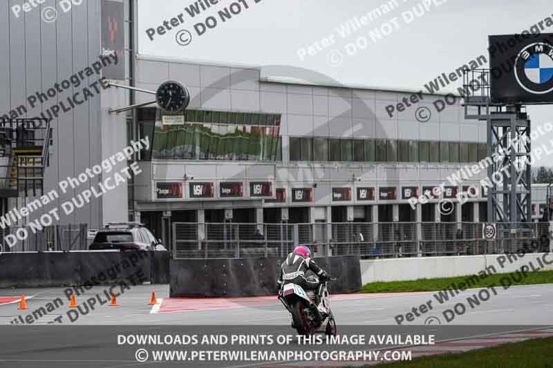 donington no limits trackday;donington park photographs;donington trackday photographs;no limits trackdays;peter wileman photography;trackday digital images;trackday photos